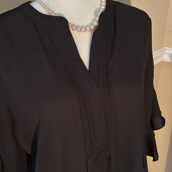 Black crepe blouse with double tiered bell sleeves. - Picture 2 of 9